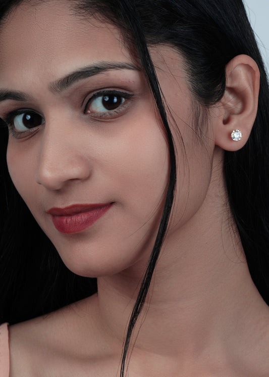 Silver Classic Solitaire Stud Earring