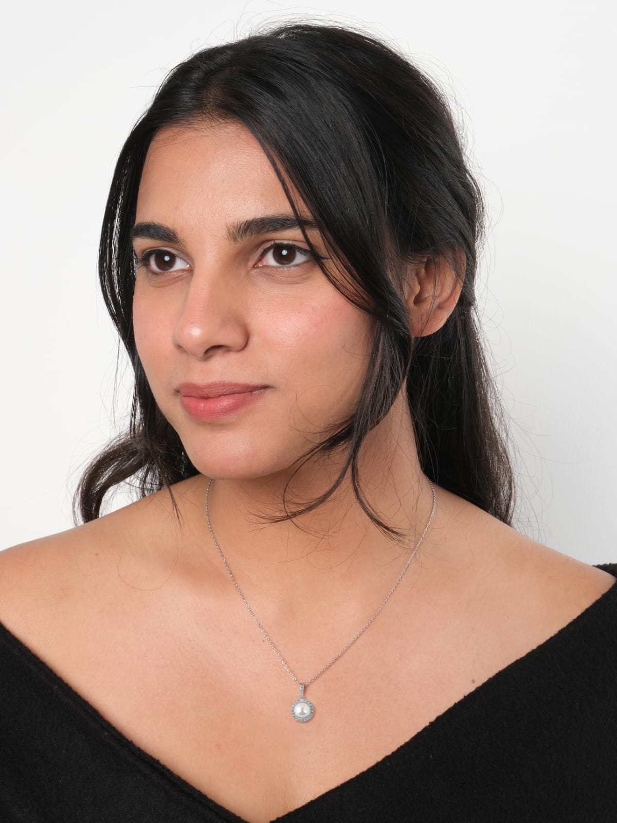 Silver Sunny Pearl Necklace