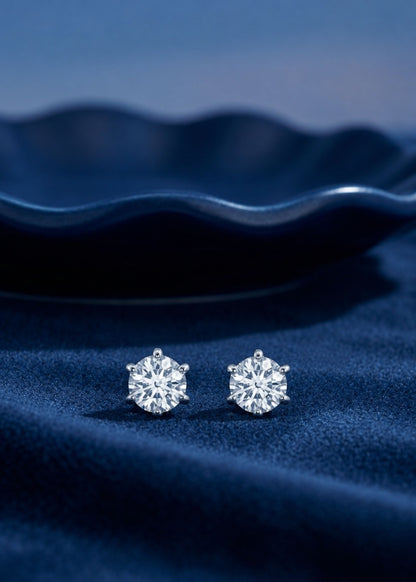 Silver Classic White Solitaire Stud Earrings(6 mm)