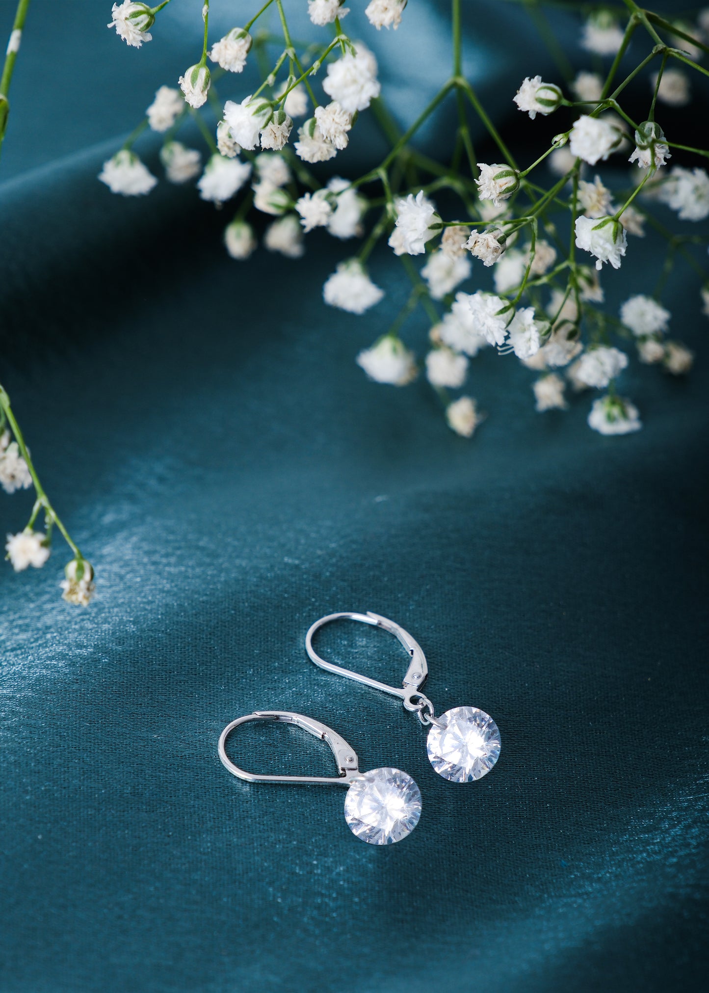 Silver Siya Solitaire Drop Earring