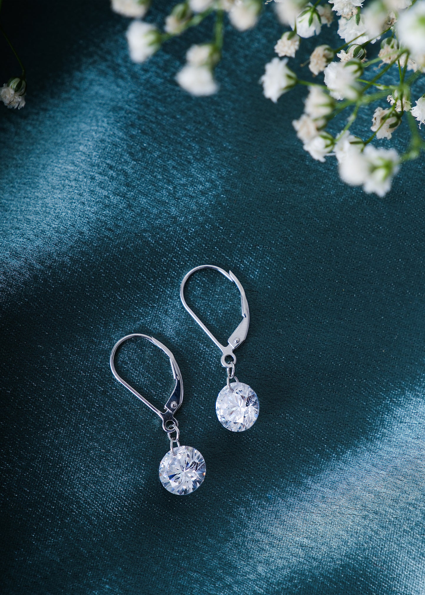 Silver Siya Solitaire Drop Earring