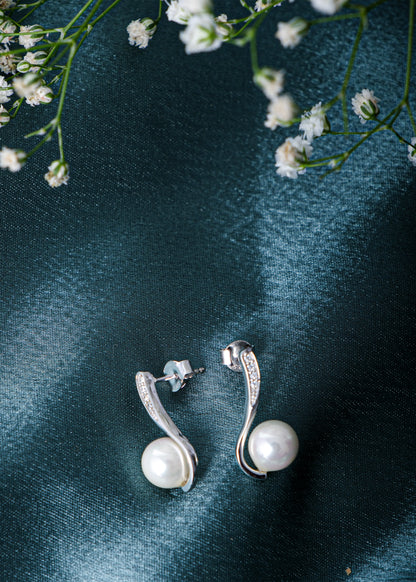 Silver Gamya Pearl Drop Earring