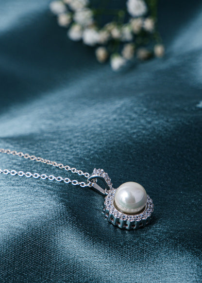 Silver Sunny Pearl Necklace