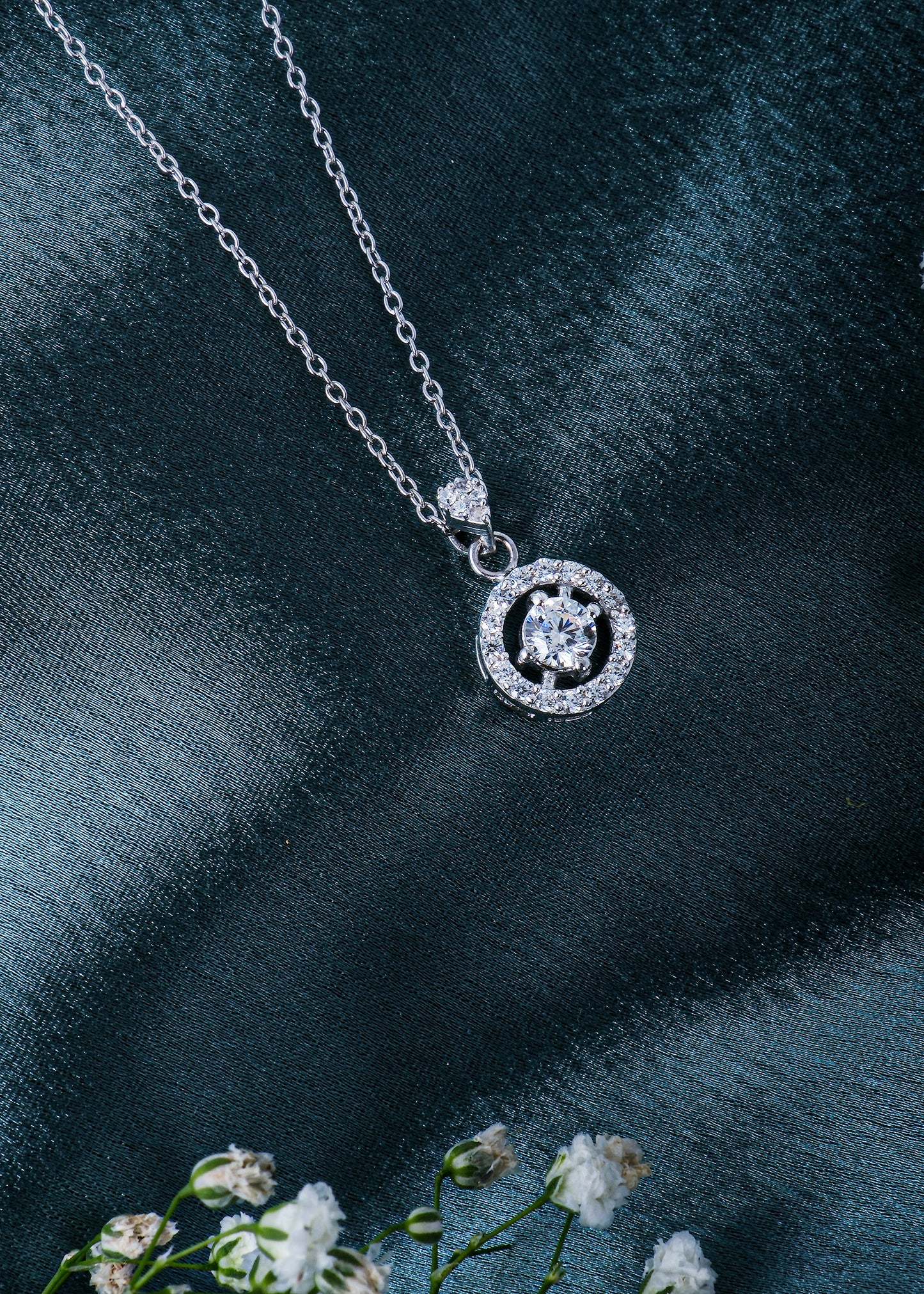 Silver Hanna Halo Solitaire Necklace