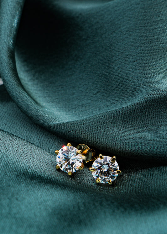 Silver Classic Solitaire Stud Earring