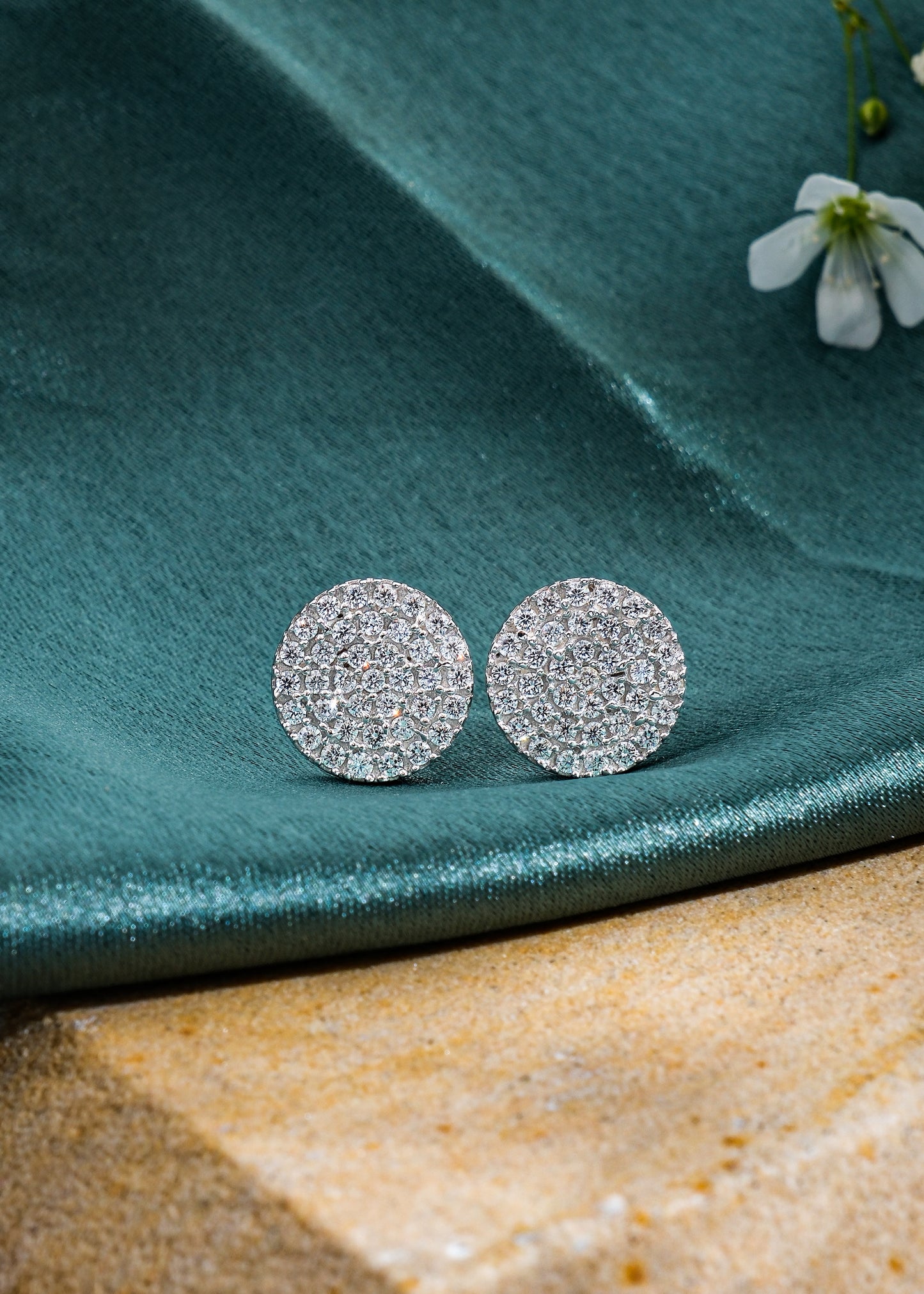 Silver Shikha Shine Stud Earring