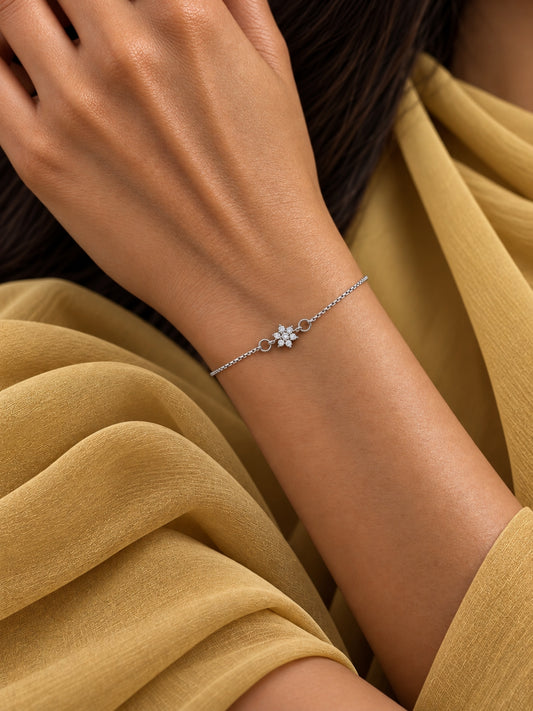 Solo Flower Chain Bracelet