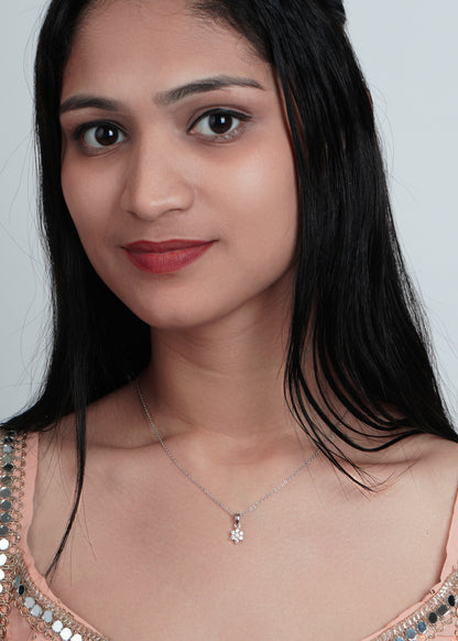 Silver Fleur Necklace