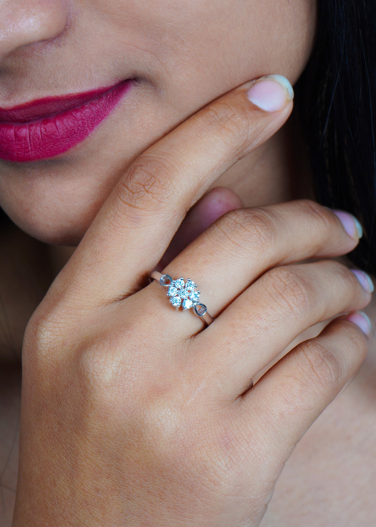 Silver Hana Floral Ring