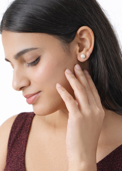 Silver Pearl Stud Earring